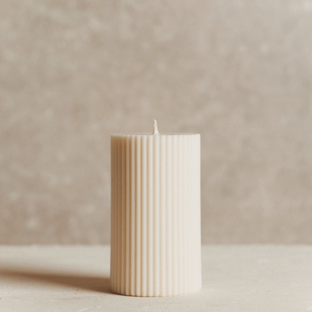 Fluted Ribbed Candle - Essenceoul