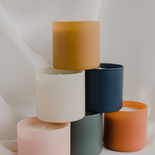 Coloured Jar Candle with Daisy on Top 120 ml