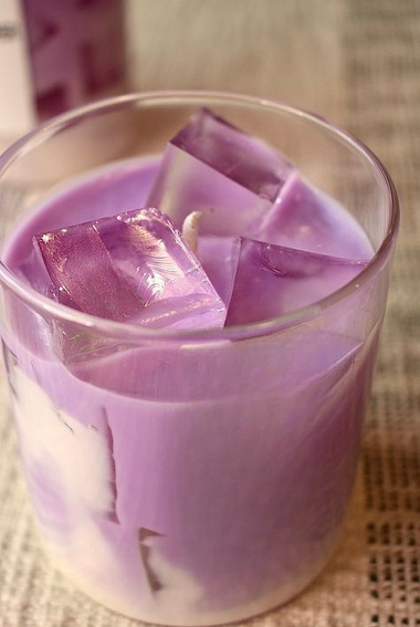 Lavendar Latte Candles