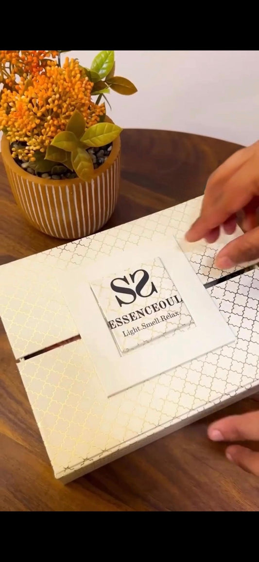 Essenceoul Luxury Candle Gift Hamper - Essenceoul